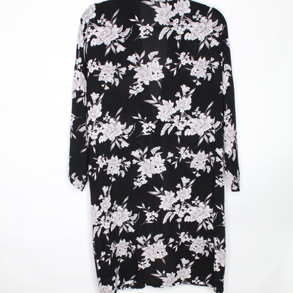 Spirtual Gangster Black Floral Rayon Kimono - Picture 10 of 16